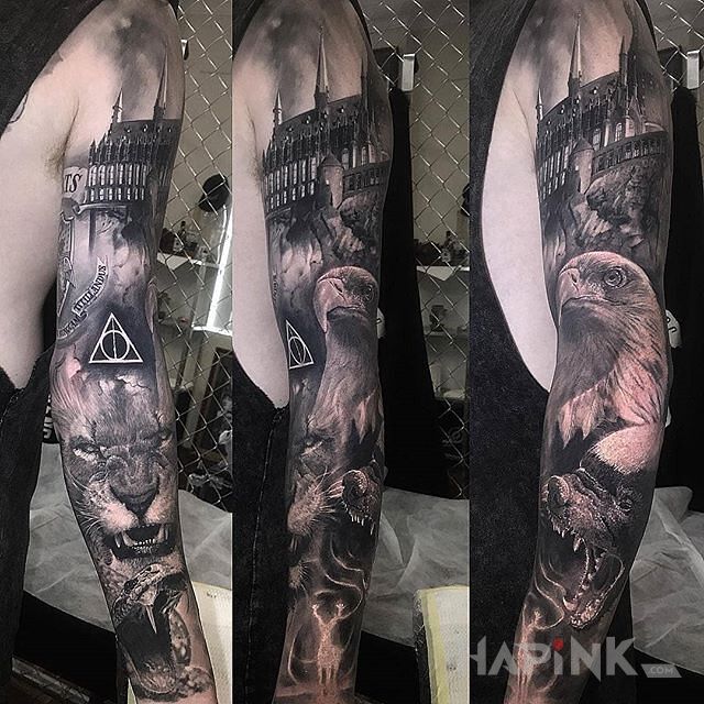 Tattoo Lew razem z orłem in 3D motif and realistic style on the upper arm