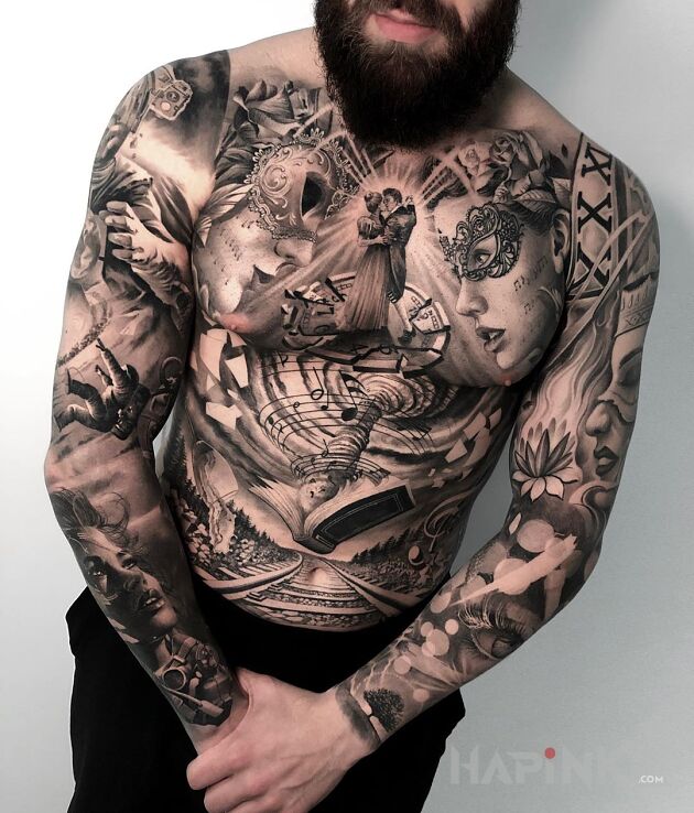 Tattoo Tatuaże na najwyższym poziomie in cosmos motif and realistic style on the stomach