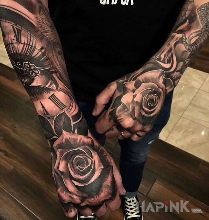 Tattoo Różane dłonie in 3D motif and realistic style on the forearm