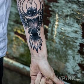 Tattoo Magic owl on the forearm motif: animals style: graphic / illustrative