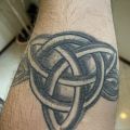 Pomysł na tatuaż - Krzyż celtycki