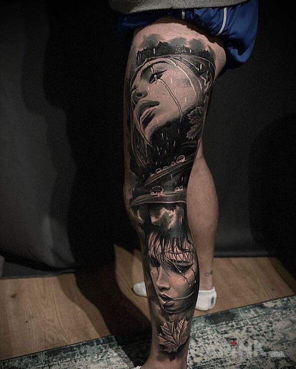 Tattoo Dwie twarze in faces motif and realistic style on the calf