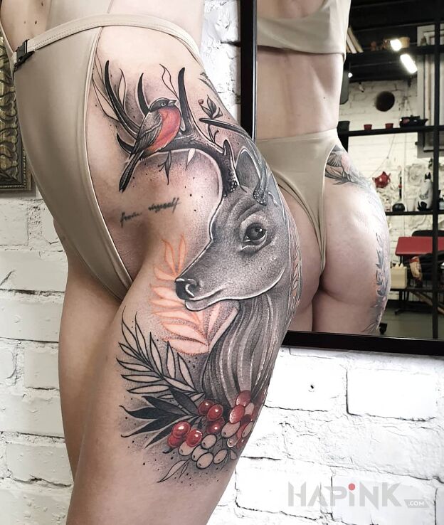 Tattoo Jelonek in animals motif and graphic / illustrative style on the leg