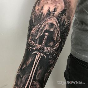 Tatuaż Anioł zemsty na przedramieniu motyw: anioły styl: realistyczne