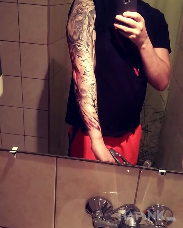 Tattoo Rekaw :) in sleeves motif on the forearm