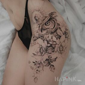 Tattoo Owl on the leg motif: black and gray style: realistic