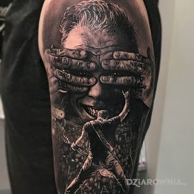 Tatuaż Metalica na ramieniu motyw: twarze styl: realistyczne