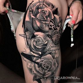 Tatuaż 3 róże i motyl na nodze motyw: kwiaty styl: realistyczne