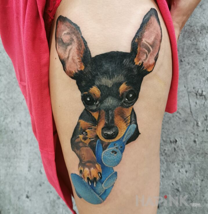 Tattoo Portret SiSi in colorful motif and realistic style on the leg