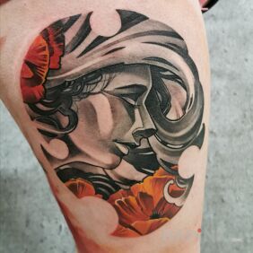 Tattoo Lady and poppies on the leg motif: faces style: graphic / illustrative