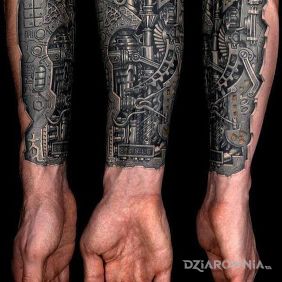 Tatuaż Steampunkowa łapa na przedramieniu motyw: 3D styl: biomechanika