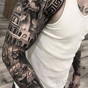 Tattoo Dead gladiator on the upper arm motif: animals style: realistic