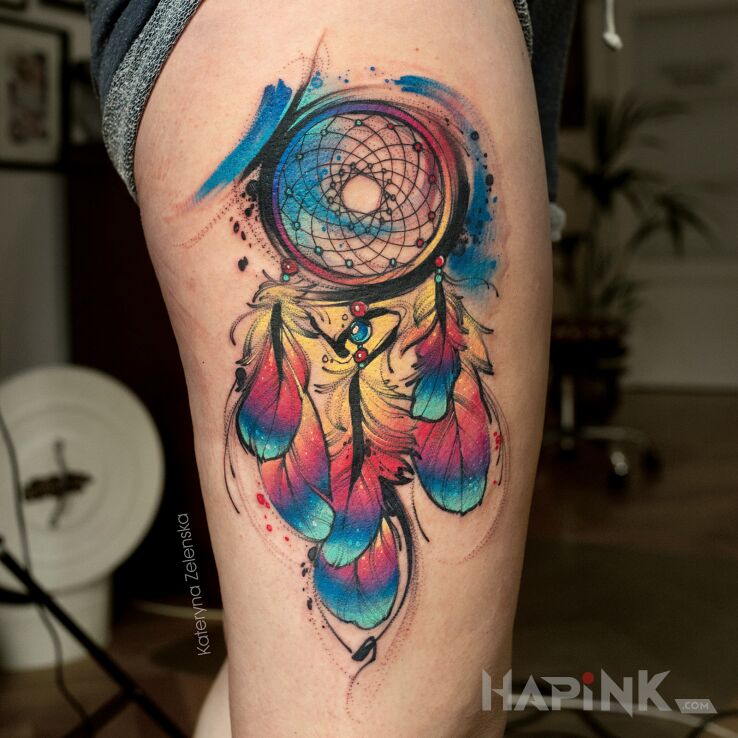 Tattoo Łapacz snów in objects motif and Watercolor style on the leg