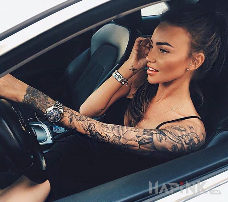 Tattoo Jazda in black and gray motif and graphic / illustrative style on the forearm