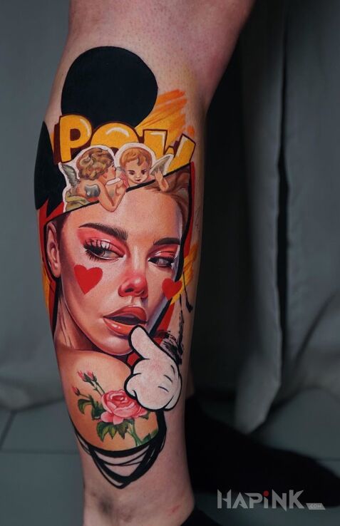 Tattoo Mieszanka styli in flowers motif and surrealistic style on the calf