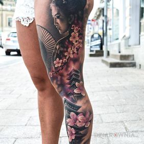 Tatuaż Sztuka japońska na nodze motyw: twarze styl: realistyczne