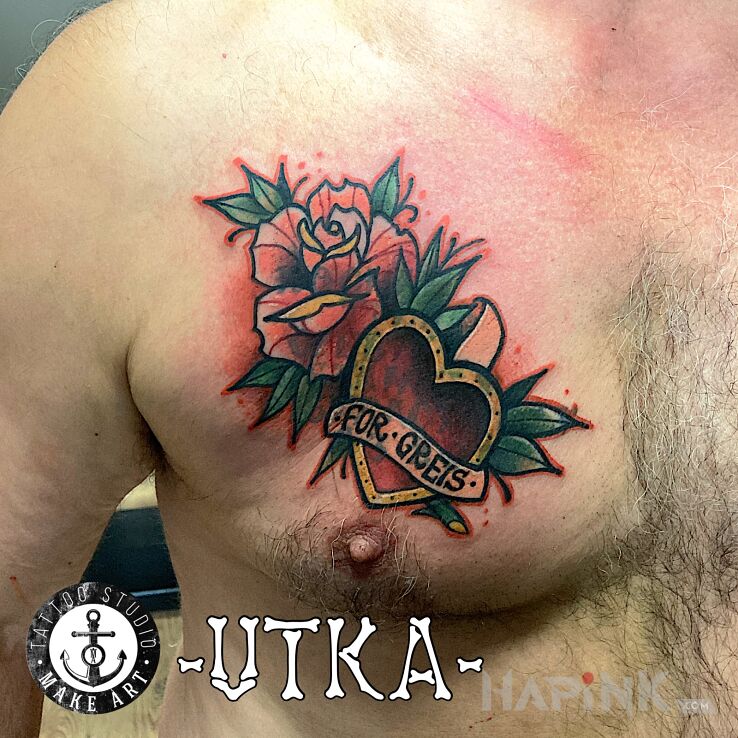 Tattoo Cover in lettering motif and oldschool style on the chest