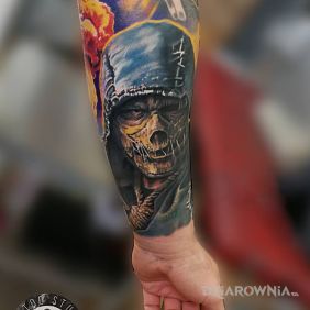 Tatuaż Postać na przedramieniu motyw: kolorowe styl: realistyczne