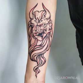 Tatuaż Kobieta - demon na przedramieniu motyw: demony styl: graficzne / ilustracyjne