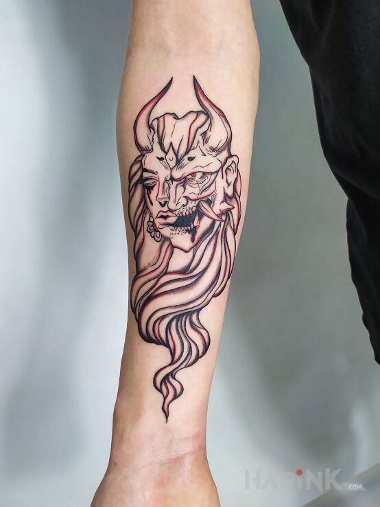 Tattoo Kobieta - demon in demons motif and graphic / illustrative style on the forearm