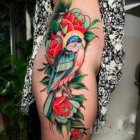 Tattoo Ptaszyn on the ribs motif: animals style: neo-traditional