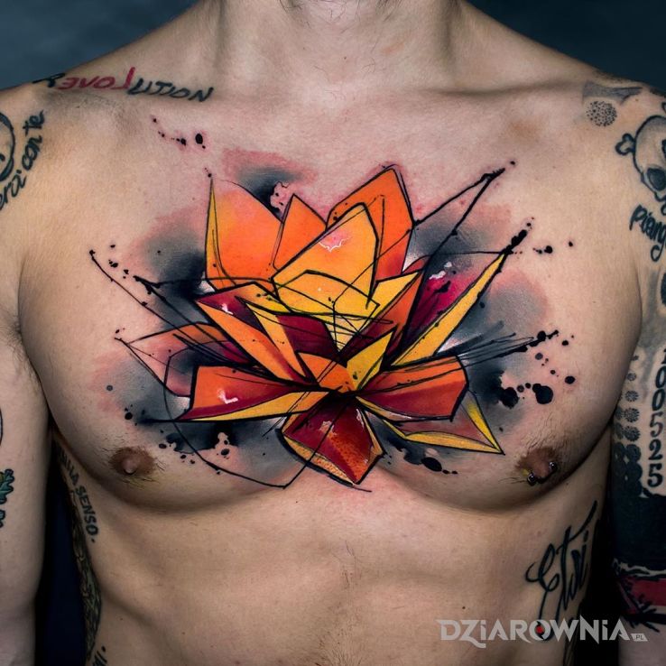 Tatuaż intensywny kwiat lotosu w motywie kolorowe i stylu graficzne / ilustracyjne na klatce