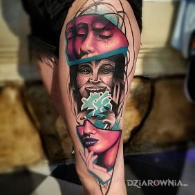 Tatuaż Dwie glowy na nodze motyw: kolorowe styl: surrealistyczne
