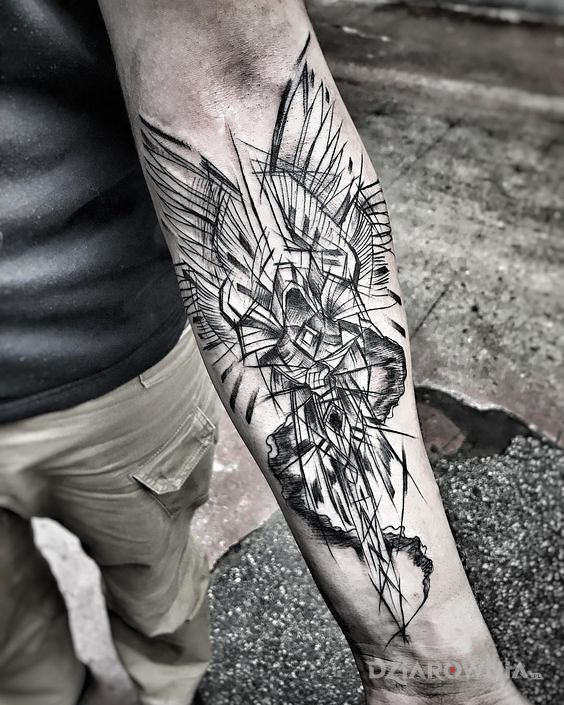 Tatuaż naszkicowany archaniol w motywie anioły i stylu szkic na przedramieniu