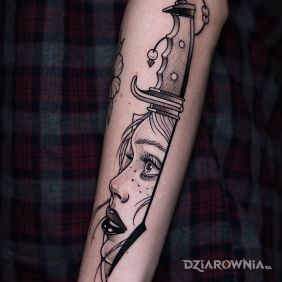 Tatuaż Nóż / Kobieta na przedramieniu motyw: twarze styl: graficzne / ilustracyjne
