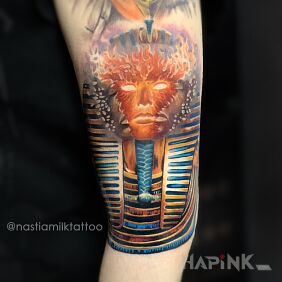 Tattoo Pharaoh on the upper arm motif: characters style: surrealistic