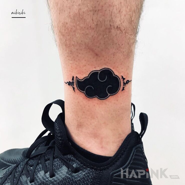 Tattoo Pieczęć Akatsuki in manga / anime motif and blackwork / blackout style near the ankle
