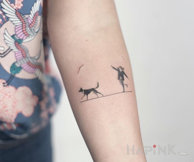 Tattoo Aport in black and gray motif and handpoke style on the forearm