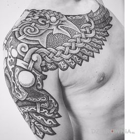 Tatuaż Kruk o obłędnym wyglądzie na ramieniu motyw: zwierzęta styl: dotwork