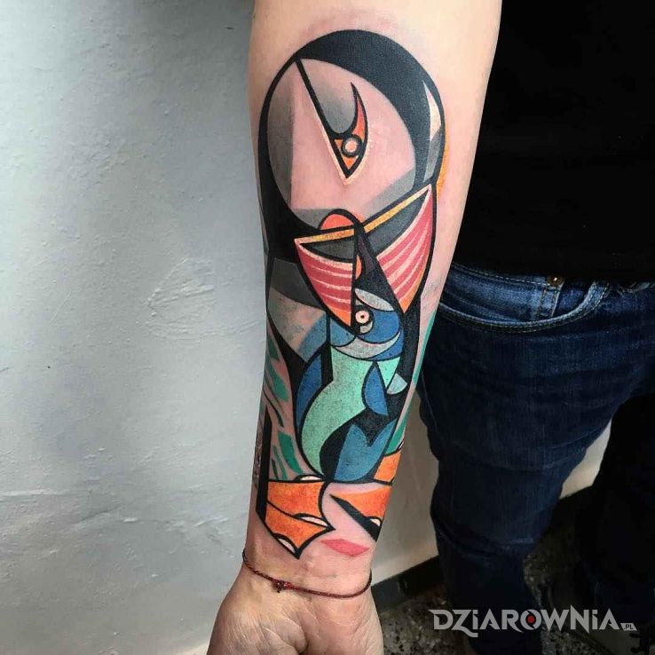 Tatuaż tukan w motywie zwierzęta i stylu modern / kubizm na przedramieniu