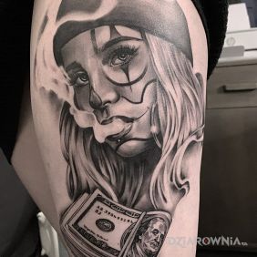 Tatuaż Chmura dymu na nodze motyw: czarno-szare styl: chicano