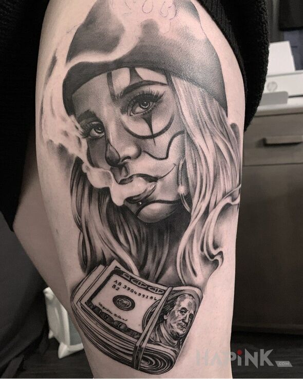 Tattoo Chmura dymu in black and gray motif and chicano style on the leg