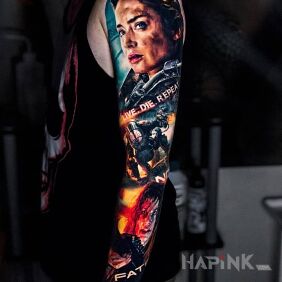 Tattoo On the Edge of Tomorrow on the upper arm motif: characters style: realistic