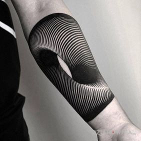 Tatuaż Kolejna iluzja na przedramieniu motyw: 3D styl: iluzja optyczna