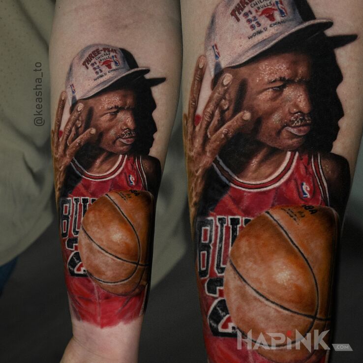 Tattoo Basketball in 3D motif and realistic style on the forearm