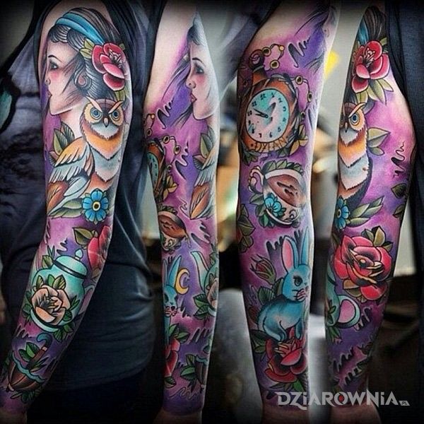 Tatuaż kolorowy rękaw w motywie kwiaty na przedramieniu