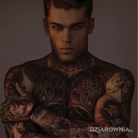 Tatuaż Piękna buźka na przedramieniu motyw: twarze styl: realistyczne