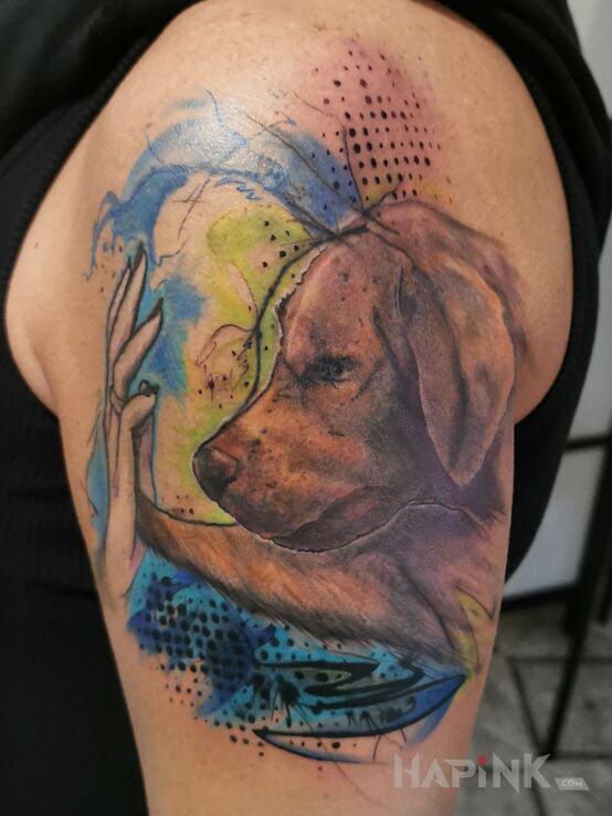 Tattoo Beagle in animals motif and Watercolor style on the upper arm