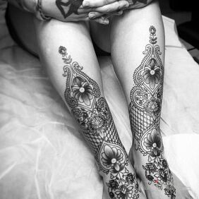 Tattoo Ornaments on the leg motif: other