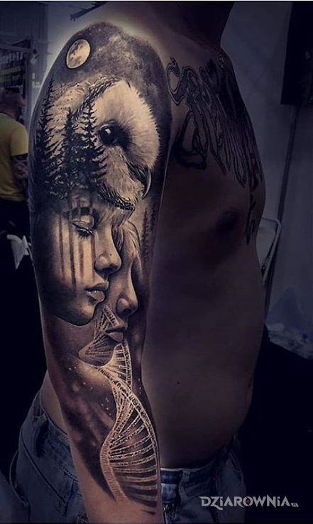 Tatuaż dzikie dna w motywie 3D i stylu realistyczne na ramieniu