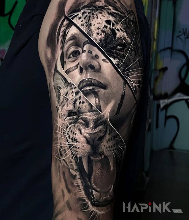 Tattoo Spokojna kobieta wkurzony kot in 3D motif and realistic style on the upper arm
