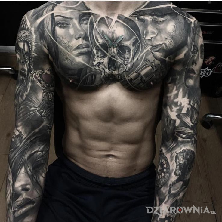 Tatuaż fan realizmu w motywie twarze i stylu realistyczne na ramieniu