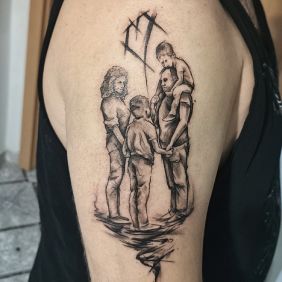 Tattoo Family on the upper arm motif: black and gray style: realistic