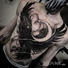 Tattoo Huge raven on the chest motif: animals style: graphic / illustrative