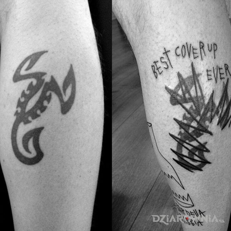 Tatuaż Best cover up ever ? w motywie napisy i stylu ignorant na łydce