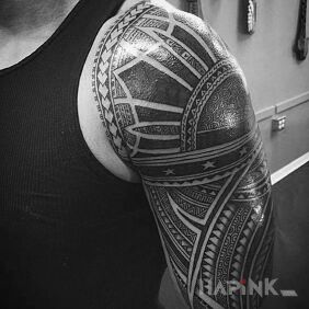 Tattoo Polynesian Arm on the shoulder motif: other style: Polynesian